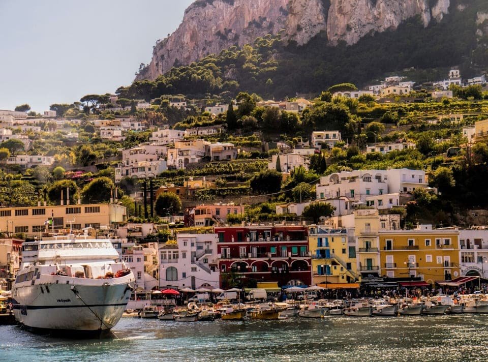 Explore Capri: Tours & Tips